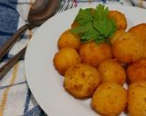 Foto langkah ke 7 dari resep Mashed Potato Balls.