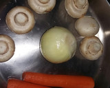 Foto del paso 1 de la receta: Estofado de pavo
