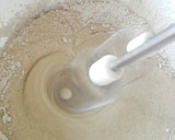 Foto del paso 1 de la receta: Buñuelos de manzana con leche fermentada