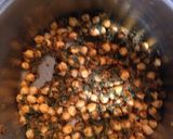 Foto del paso 4 de la receta: Garbanzos con Espinacas