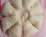 Foto langkah ke 4 dari resep Donat Bunga.