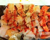 A picture of step 2 of Fish mix with sweet peppers in white sauce.