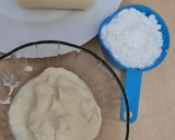 Foto del paso 1 de la receta: Galletitas "ameboides" de mozzarella con fécula de mandioca 🧀 3 ingredientes