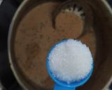 A picture of step 3 of Cinnamon Milk Tea (Daalacheenee Chai).