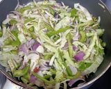 વેજ ચીઝ ફ્રેન્કી (Veg Cheese Frankie Recipe in Gujarati) રેસીપી સ્ટેપ2ફોટો