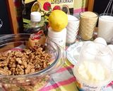 Pas rețetă Nuclava... Prăjitură însiropată cu nucă și griș 1 fotografie