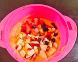 A picture of step 2 of Fruit salad 🥗 without custard 😋.