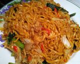 Foto langkah ke 4 dari resep Mie goreng jawa.