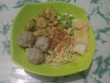 Mie ayam jamur dumpling