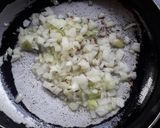 कांदा बटाट कचोरी (kanda batata kachori recipe in marathi) रेसिपी स्टेप 2 फोटो 