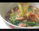 รูปขั้นตอนการทำที่ 9 ของ ราดหน้า หมูนุ้มนุ่ม