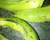 बनाना चिप्स(Banana chips recipe in Hindi) रेसिपी चरण 1 फोटो