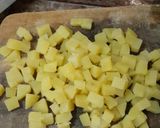 Foto langkah ke 1 dari resep Martabak Kentang.