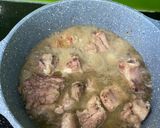Hình bước làm 2 của món Sườn non kho tiêu