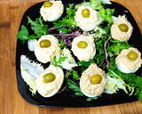 Foto del paso 2 de la receta: Huevos rellenos con atún