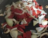 Foto del paso 3 de la receta Flamenquines de ternera con salsa de pimiento rojo