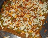 ब्रेड पिज़्ज़ा (bread pizza recipe in hindi) रेसिपी चरण 7 फोटो