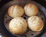 A picture of step 4 of Buns.