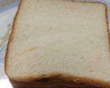 A picture of step 2 of Cheese capsicum sandwich.