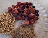 A picture of step 1 of Bhuna Masala.
