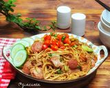 Foto langkah ke 5 dari resep Mie Goreng Sosis Gila.