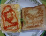 Gambar langkah 5 resipi Sandwich Daging Burger Special.