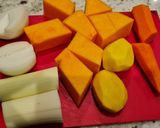 Foto del paso 2 de la receta Caldo de pollo y chorizo