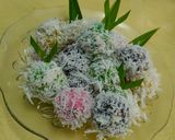 Foto langkah ke 5 dari resep Klepon warna warni.