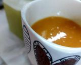 A picture of step 2 of Angoor n keenu ka juice 🥂😋👍.
