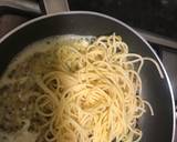 Aglio e Olio recipe step 4 photo