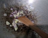 Foto langkah ke 2 dari resep Tumis buncis taoge.