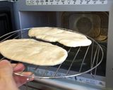A picture of step 4 of Chicken Gyros in Pita Bread.