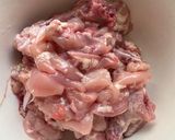 Foto langkah ke 1 dari resep Tumis ayam sawi.