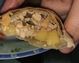 Foto langkah ke 4 dari resep 1. Martabak Daging Mini.