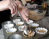 Foto del paso 12 de la receta: Magdalenas con Manzana Caramelizada