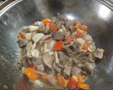 Foto langkah ke 2 dari resep Tumis Terong Ati Ampela.