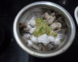 A picture of step 2 of Chilli mushroom.