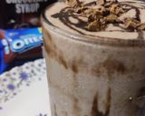 ओरियो मिल्क शेक (Oreo milk shake recipe in hindi) रेसिपी चरण 3 फोटो