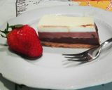 Foto del passaggio 3 della ricetta Torta ai tre cioccolati Bimby