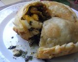 Foto del paso 7 de la receta: Empanadas jugosas con relleno de carne cocido en el horno