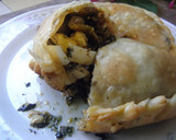 Foto del paso 7 de la receta: Empanadas jugosas con relleno de carne cocido en el horno