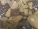 Pavo guisado con berenjenas al estilo sefardí