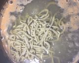 Hình bước làm 9 của món Nấu ăn cùng con: Mì trứng húng quế tươi và bolognese tôm