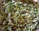 A picture of step 4 of Methi daal aloo.