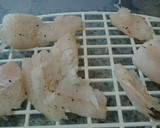 Foto del paso 1 de la receta: Merluza con cebolla caramelizada en bermut. Bychusmi