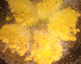Foto langkah ke 5 dari resep Dadar Jagung Udang.