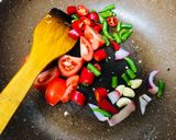 Foto langkah ke 2 dari resep Sambal Ikan Asin.