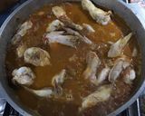 Foto del paso 4 de la receta: Alitas de pollo a la aceituna con guarnición de fideos tallarines