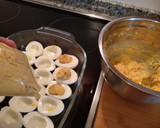 Foto del paso 2 de la receta: Huevos rellenos de atún