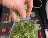 Foto del paso 1 de la receta: Cuscús de brócoli con salteado de verdura y pollo